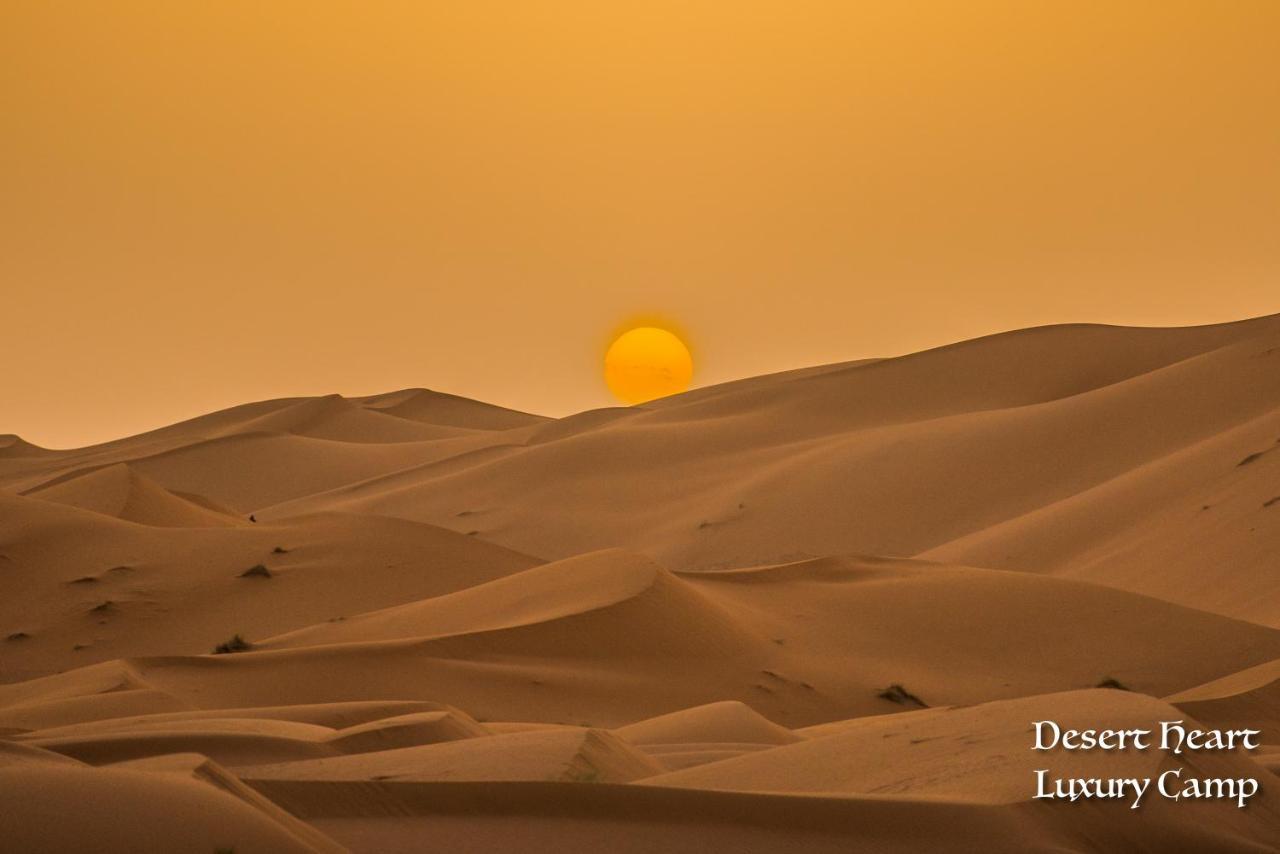 Desert Heart Luxury Camp 梅尔祖卡 外观 照片
